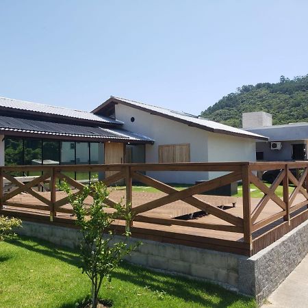 Casa De Praia Com Piscina Aquecida Area Gourmet E Jogos Florianópolis 外观 照片